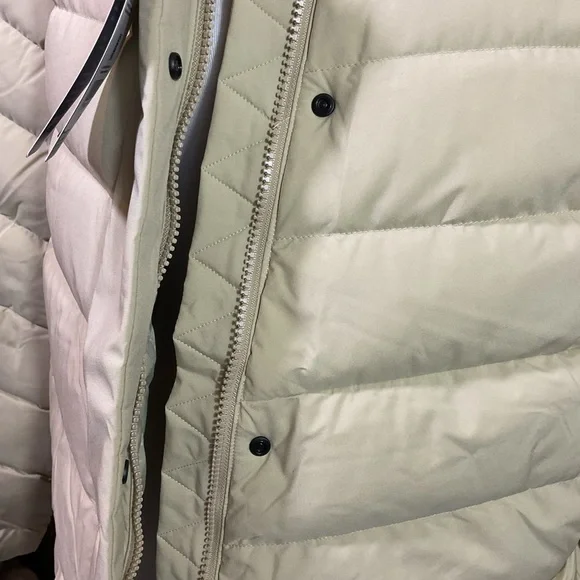Cotopaxi Women’s Alivio Down Jacket Sz Medium Grain MSRP$275 650 Fill New W Tags - Picture 6 of 16
